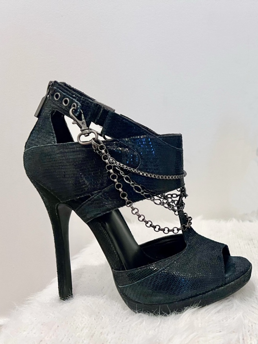 ALDO Ozog Leather Sandal with Chain Accent